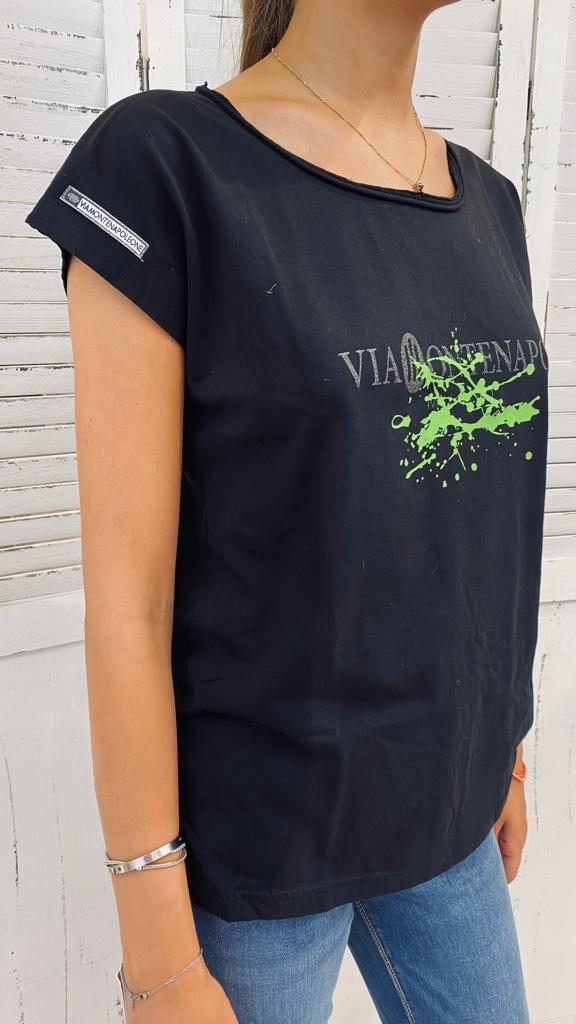 T-Shirt Skizzo Verde by Via Montenapoleone