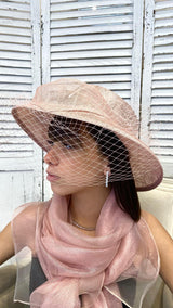 Cappellino Rosa Chiaro con Retina